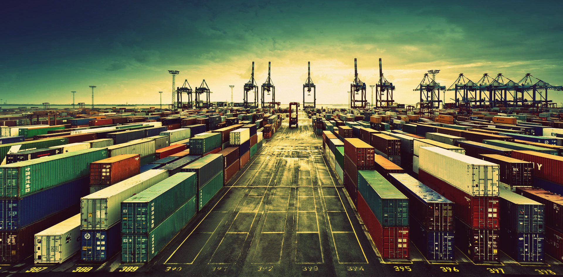 freight forwarding and storage